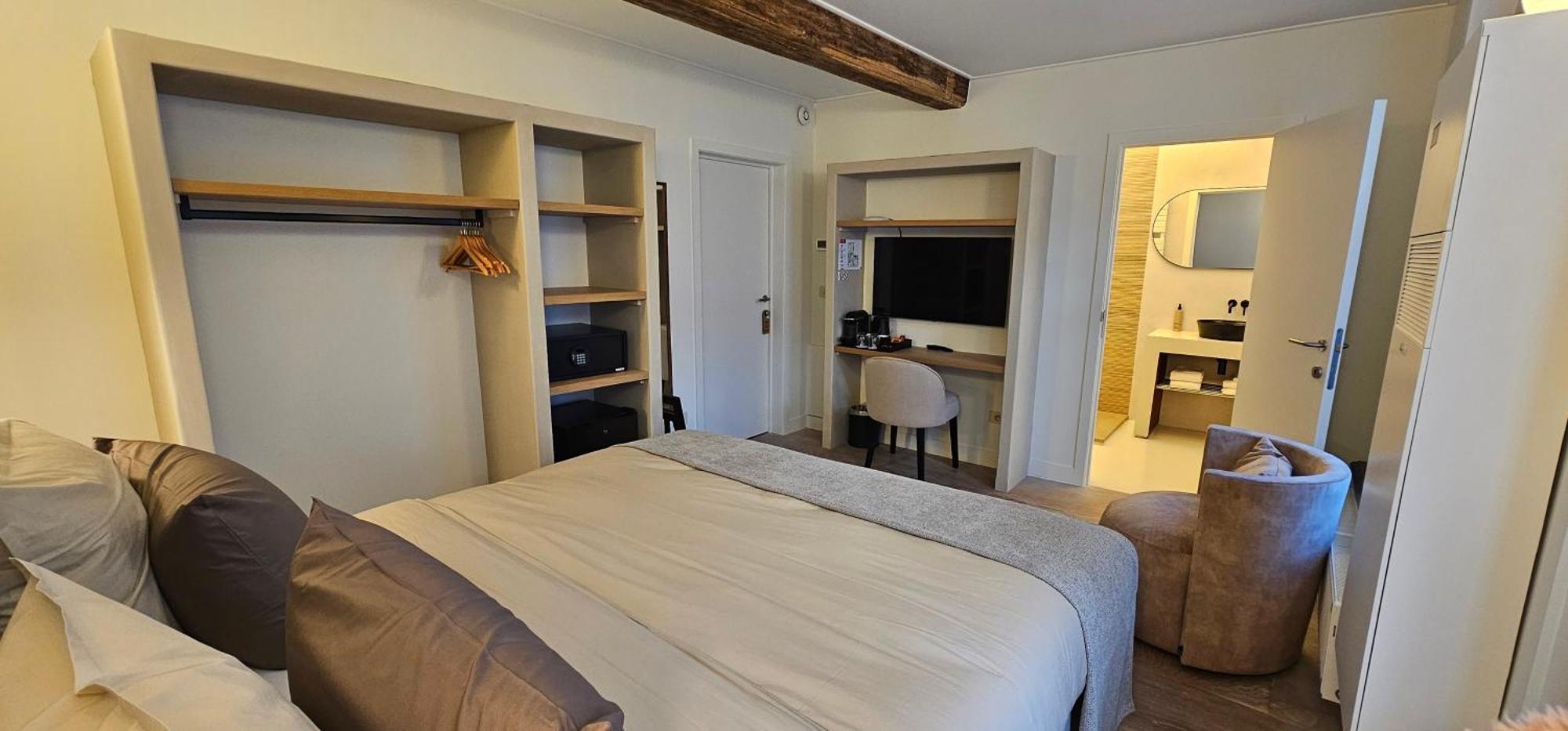 Guesthouse Bonheure Μπριζ Εξωτερικό φωτογραφία